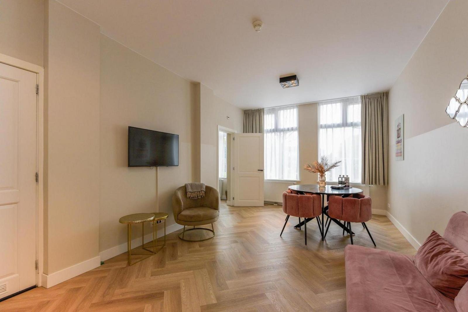 Novallure Short Stay Apartments Leidschendam Extérieur photo